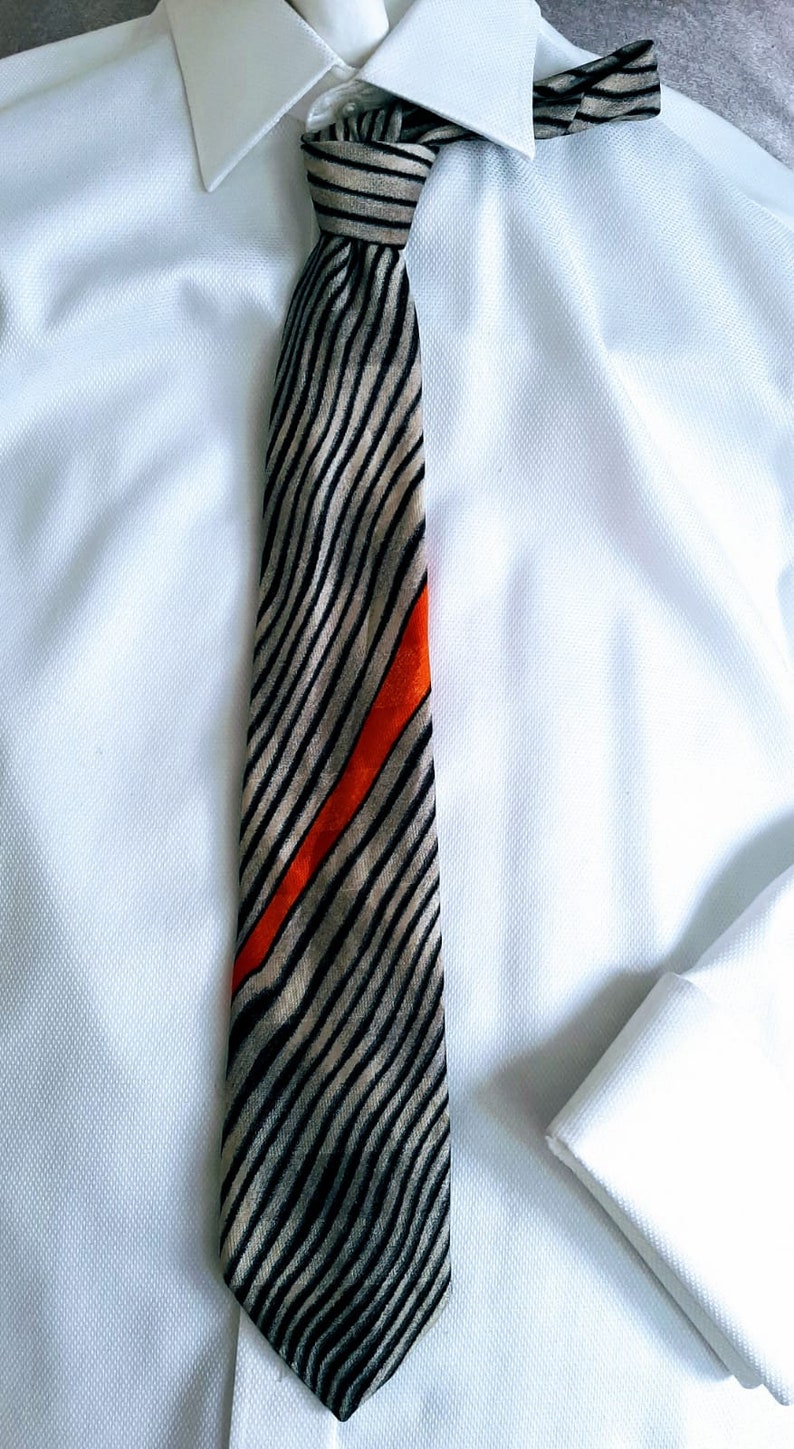 MONTANA Mens Tie Necktie Black Grey Orange Diagonal Stripes 100/% Silk ITALY