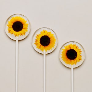 Sunflower Isomalt Lollipops: Handmade Floral Party Favors