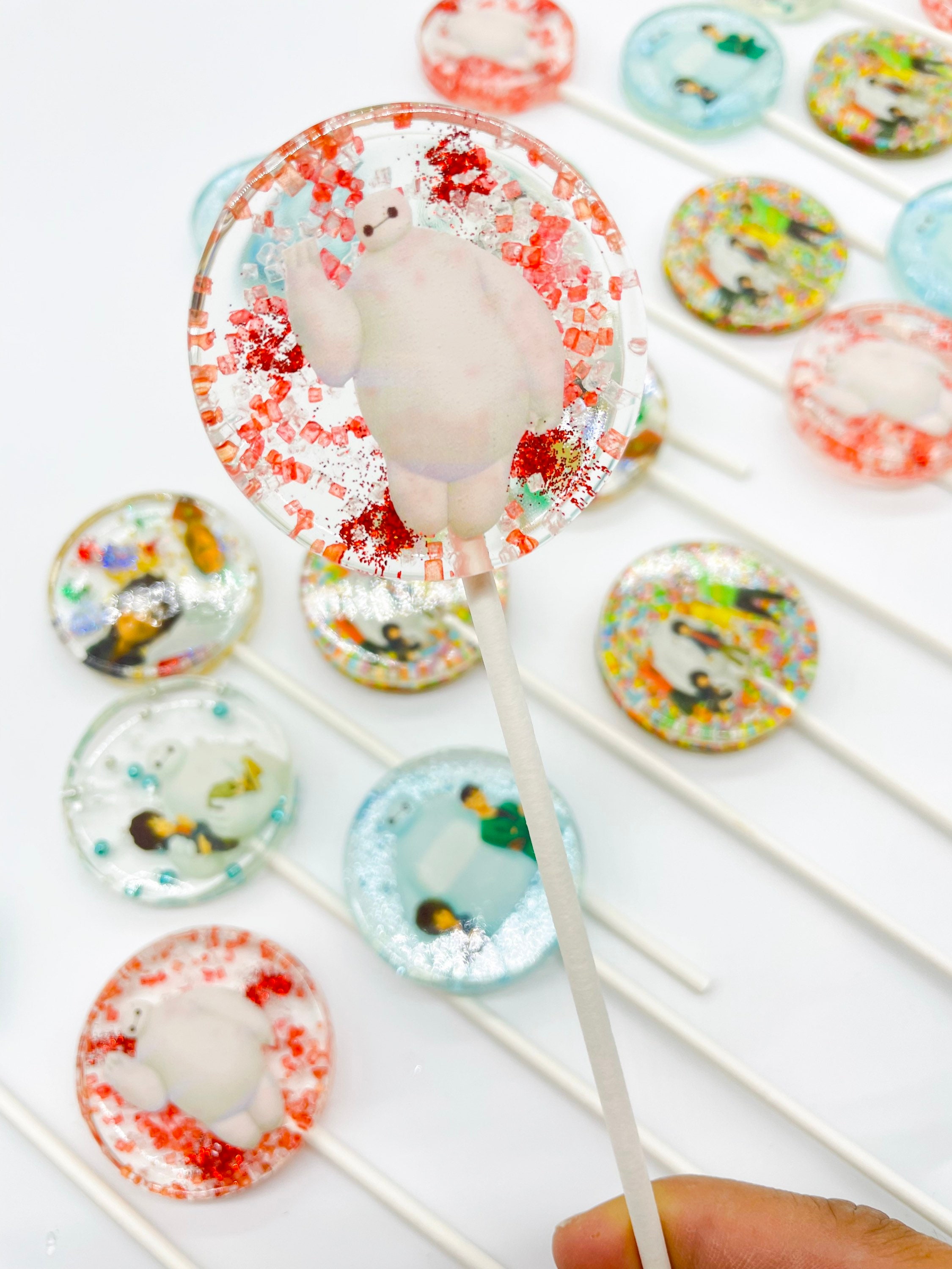 Big Hero Lollipops, Big Hero Party Favors, Baymax, Baymax Lollipops, Baymax  Party, Baymax Birthday, Baymax Favors. Set Includes 6 Lollipops 