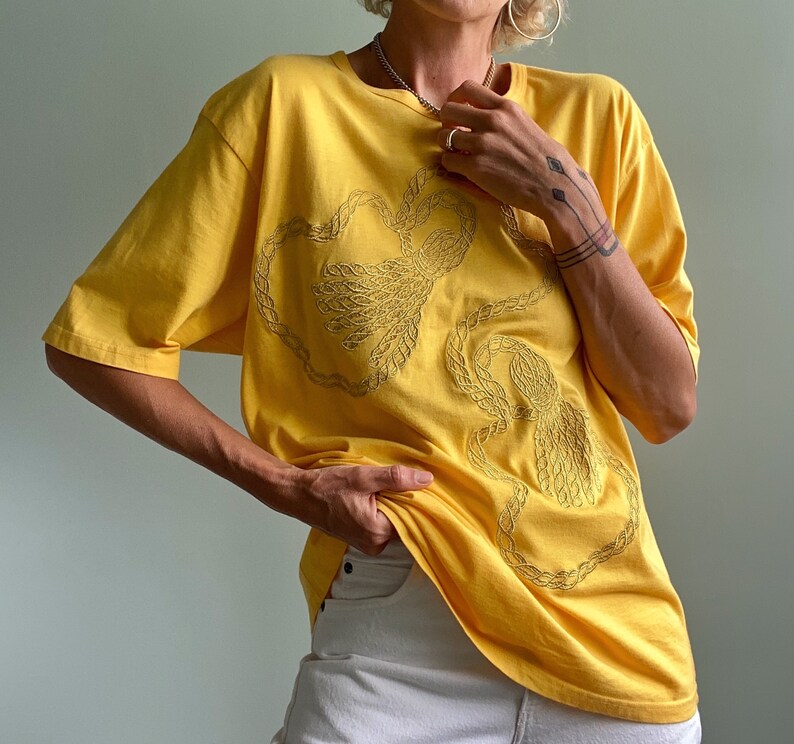 Vintage 1980s MONDI Tassel Applique Cotton T Shirt, Medium image 7