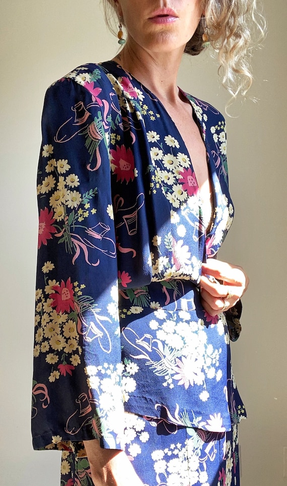 1930s Novelty Print Hat & Floral Dress with Peplum