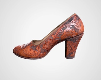 Vintage 1940s Tooled Leather Heels, Size 5.5