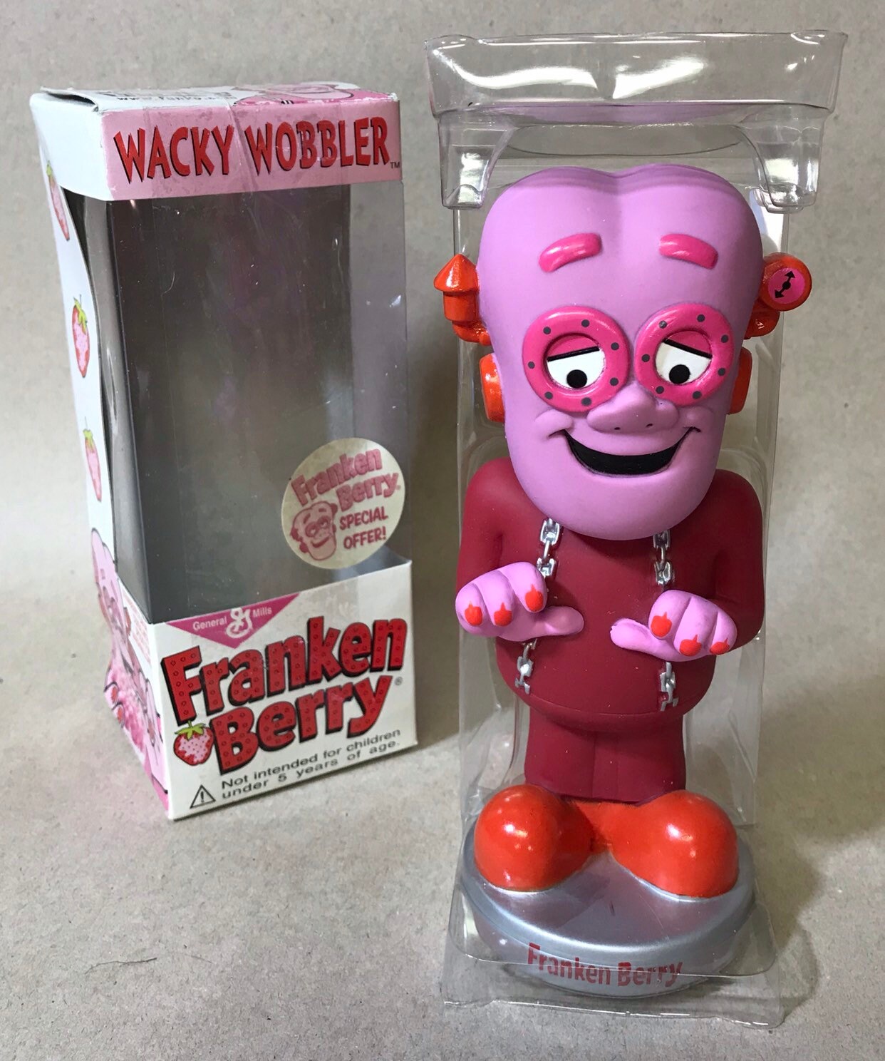 Funko Wacky Wobbler General Mills Franken Berry Bobble Head
