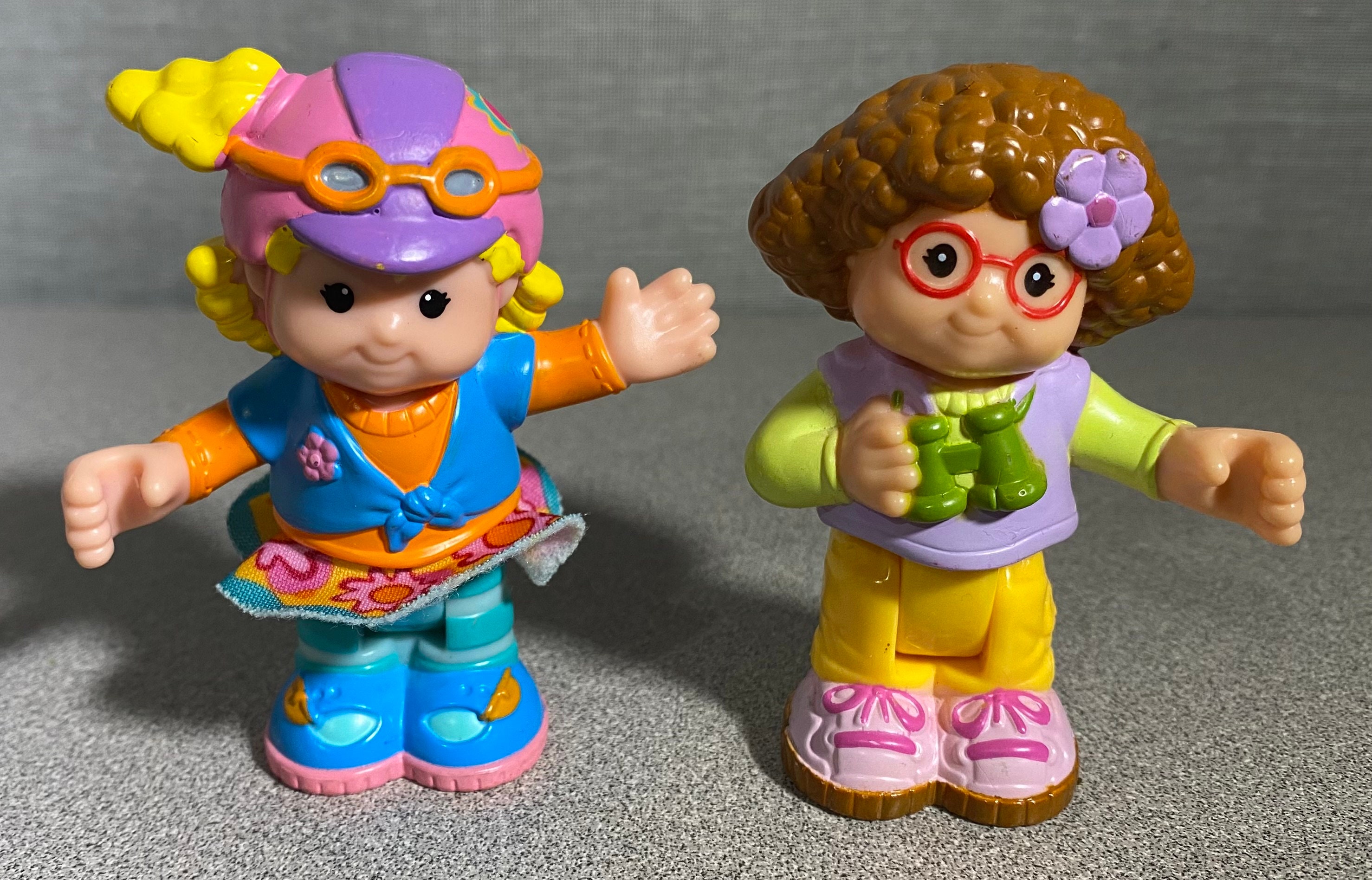 フィッシャープライスLittle People Sit With Me School Bus L DJB52