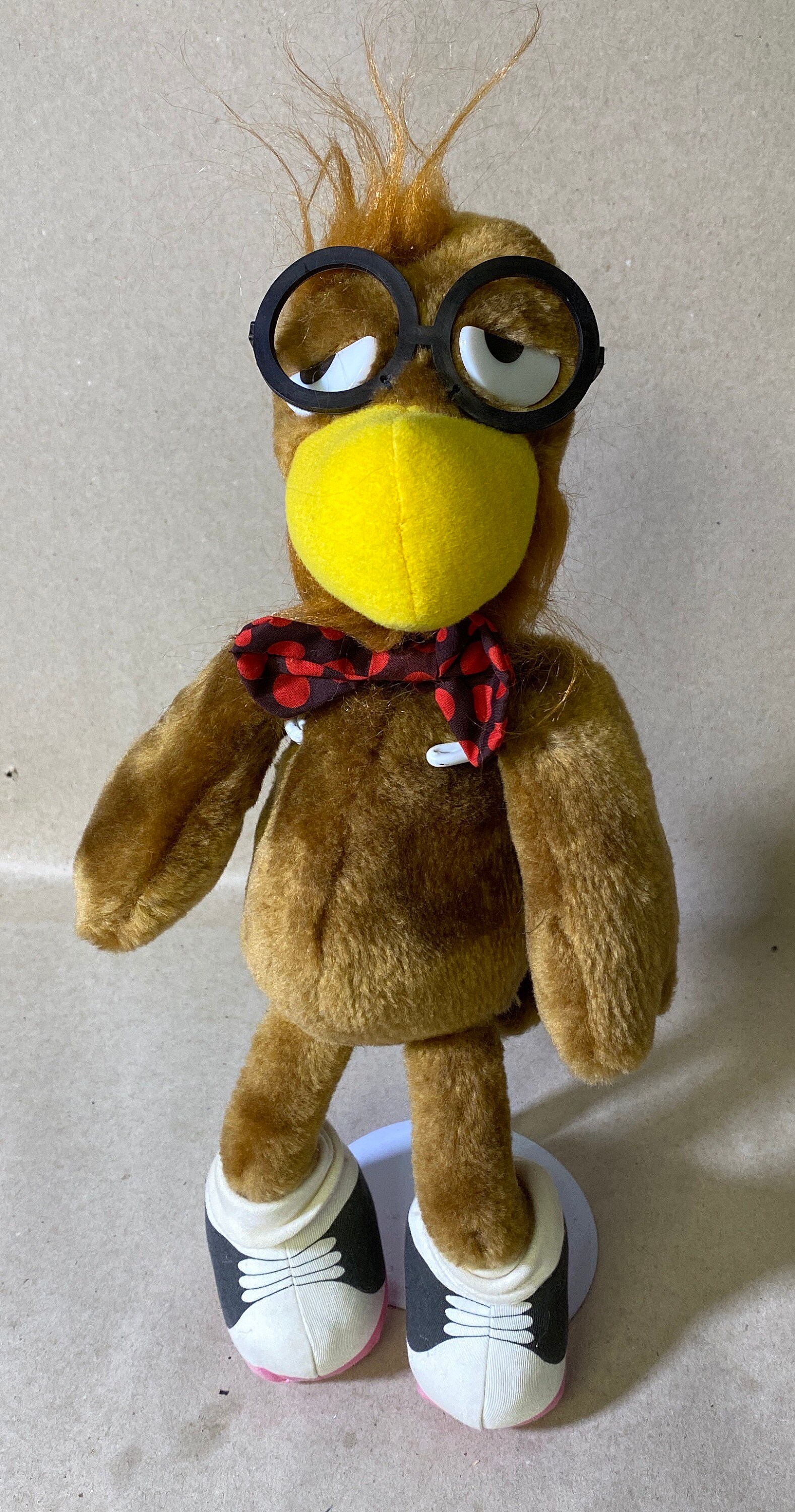 Vintage 1983 Wallace Berrie Shoe Comic Strip Bird Skyler 14” Plush