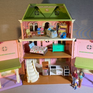 Vintage Fisher Price Loving Family Grand Mansion Victorian Dollhouse & Dolls image 5