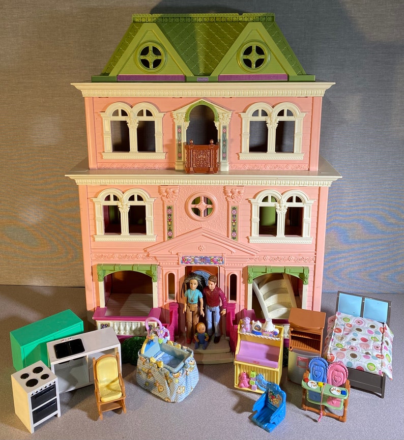 Vintage Fisher Price Loving Family Grand Mansion Victorian Dollhouse & Dolls image 1