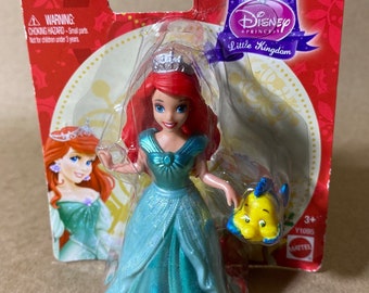 Mattel Disney Princess Little Kingdom Magiclip Ariel 4” Doll & Flounder - NEW!!