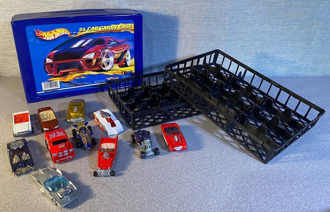 Vintage 2000 Tara Toys Hot Wheels Storage Case & 11 Cars Etsy