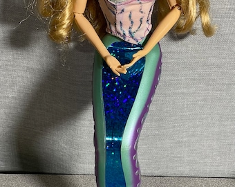 Vintage Mattel Barbie Magical Mermaids Doll - Tail Lights Up!!