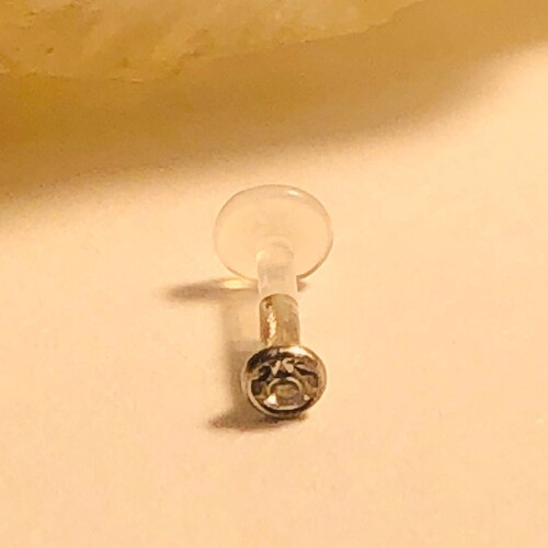 1 X Bioflex Pushfit Labret Stud With Zircon Gold Surgical Etsy UK