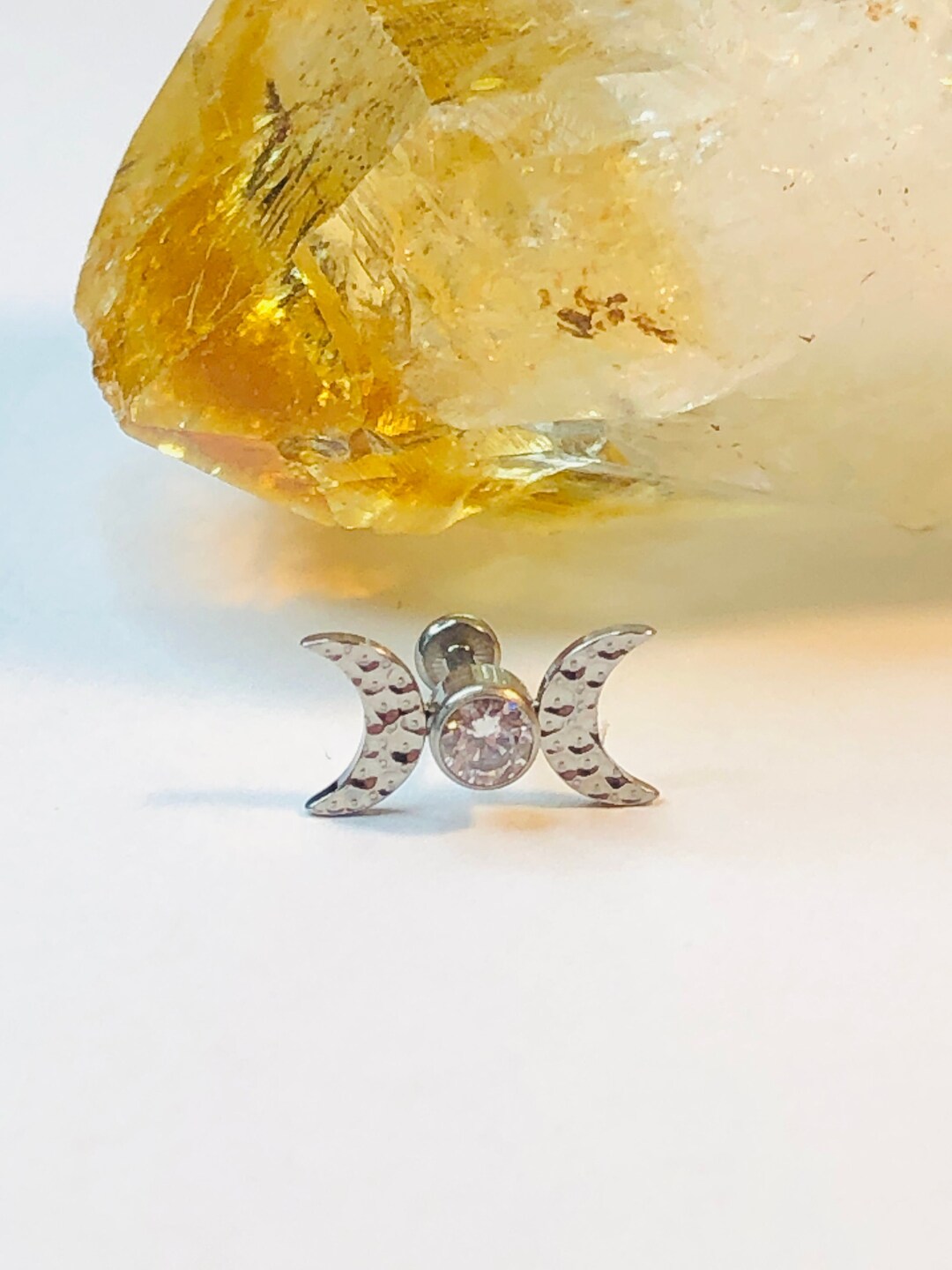 ASTMF136 Medical Grade Titanium THREADLESS Labret Stud With Etsy