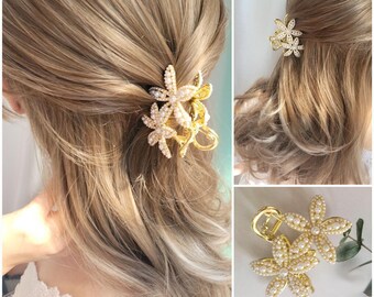 Flower Pearl Hair Claw, Gold Floral Hair Clip, Statement Wedding Hair Claw, Bridesmaids Gift Hair Claw, Hair Claw Clip for Thin Thick Hair