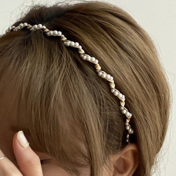 Minimalist Twisted Pearl headband, Premium Quality Pearl headband, Delicate Pearl hair band, Everyday Hair Jewelry, Hair Accessory, Gift