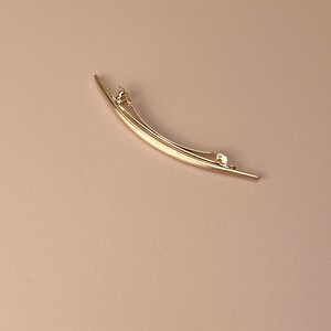 Minimalist Metal Hair Barrette, Crescent Metal Bar Clip, Dainty Gold Daily Hair Pin, Hair Clip for Thin Hair, Sisters and Girlfriends Gift image 3