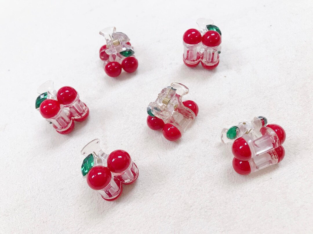 Petite Claw Clip Cherry Checkers main image 1