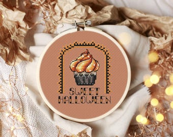 Halloween Cupcake - Cross Stitch Pattern, Sweet Halloween, Halloween Xstitch Decoration, Miyastitch
