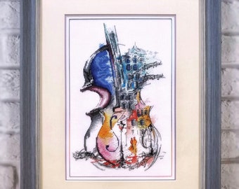 Può includere: Un'opera di ricamo a punto croce incorniciata che raffigura un violino colorato con una città al suo interno. Il violino è contornato di nero e ha un corpo blu, rosa e giallo. La città è un mix di blu, verde e giallo.