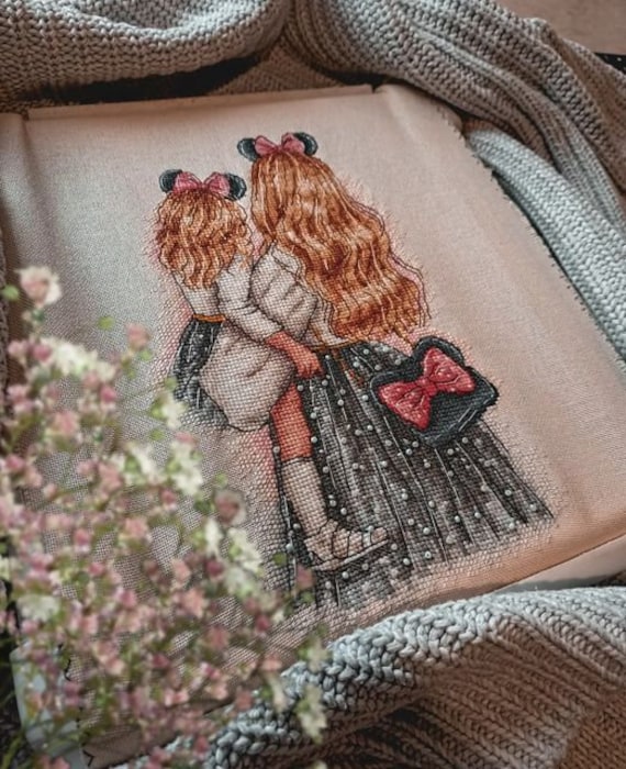 Bothy Threads Kit Ricamo Punto Croce 'Amore Della Mamma' - Design Lucy Pittaway, 18x12cm - 2