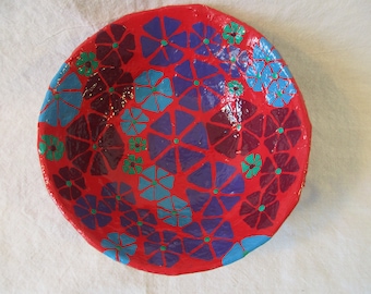 Paper Mache Bowl from Recycled Materials