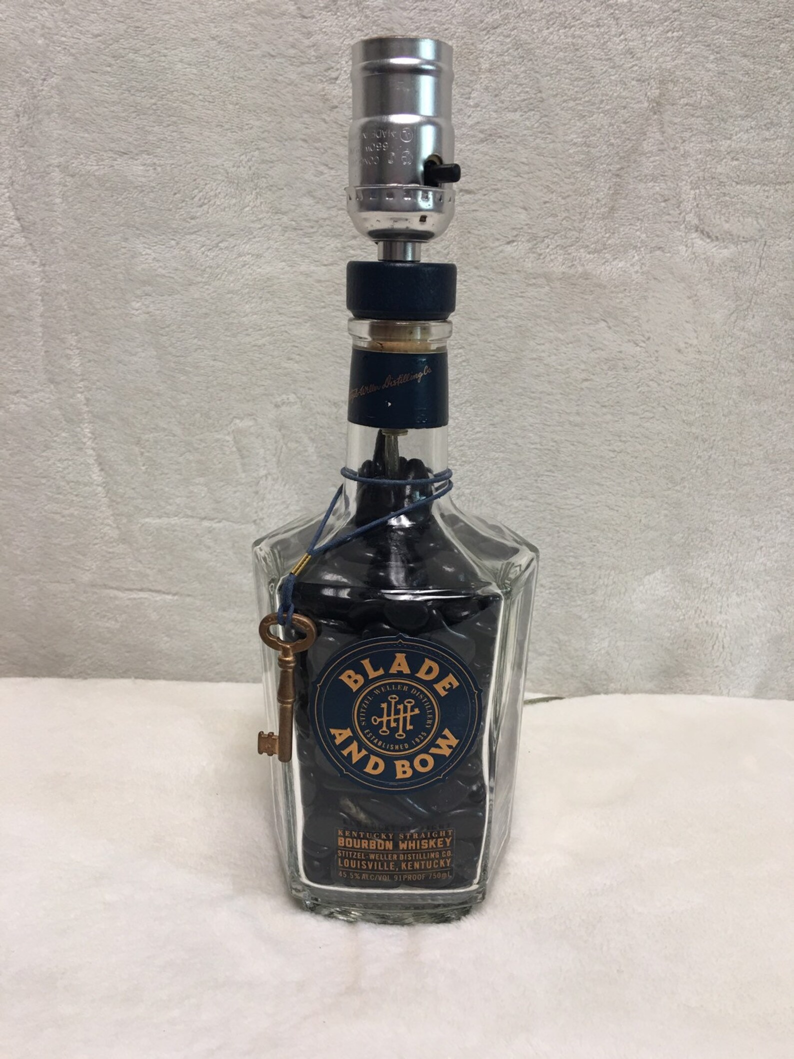 Blade and Bow Whisky Bourbon Liquor Bottle Lamp/handmade/man Cave/light/bourbon Lamp/bottle