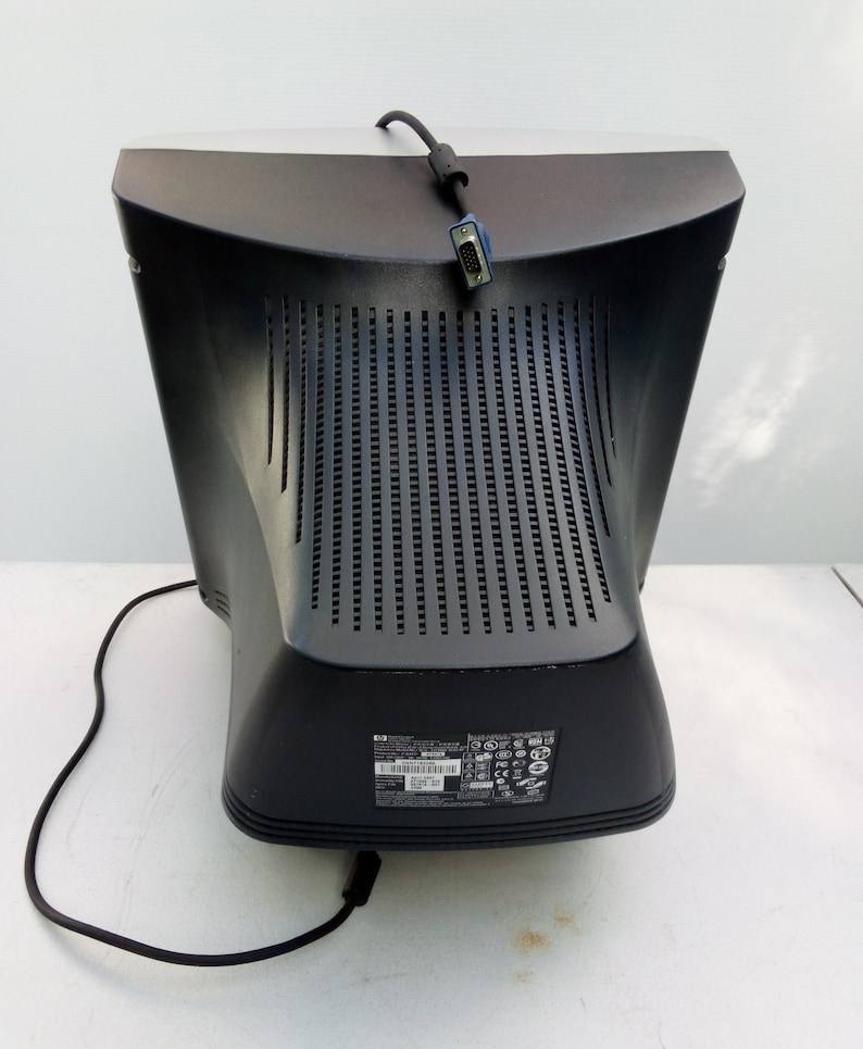 Vintage Gaming HP S7540 CRT 16