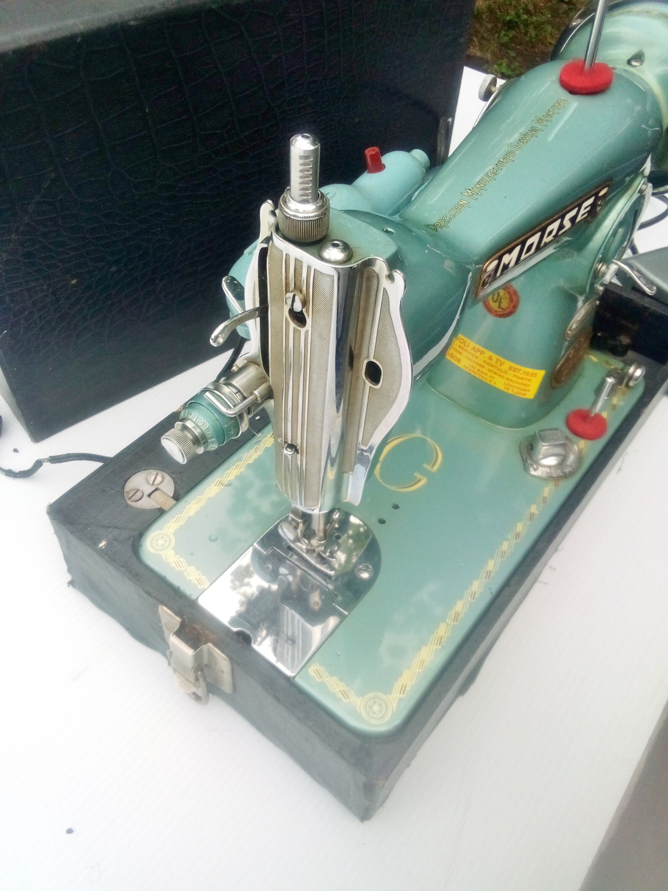 Morse 200 Deluxe Sewing Machine Needs to Be Rewired Works Tested READ