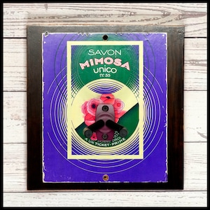 Vintage Label Art Reclaimed Wood Ukulele Hanger