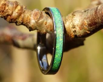 Anillo fino de tungsteno con ópalo verde, banda de 3,2 mm