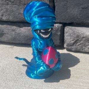 Egg Theif Figurine