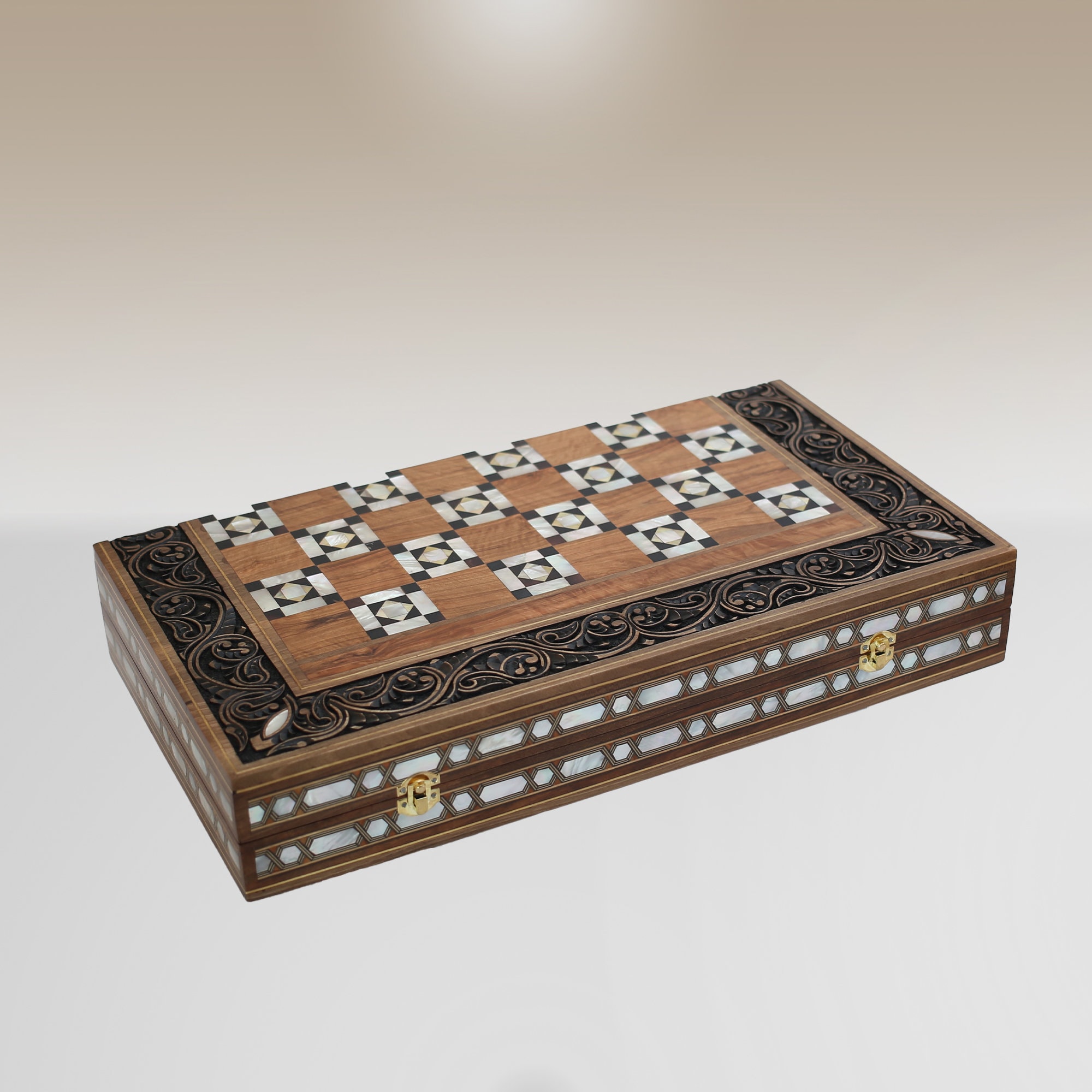 木製 本真珠装飾、黒檀、 曲線デザイン文鎮 Wooden Backgammon: Mother of Pearl Inlay, Syrian Marquetry