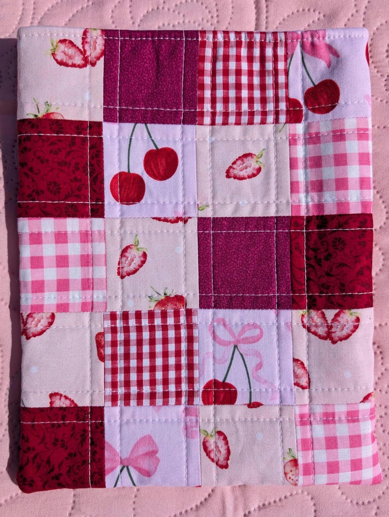 Patchwork Quilted Paperback Book Sleeve Pretty in Pink