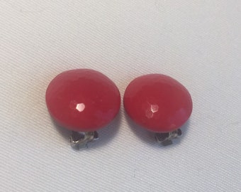 Vintage Clip-on Earrings. hexagon pattern. Red accessories. Accent color. Mother’s Day. Gifts for her. Jewelry under 20.