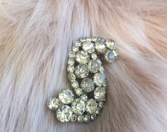 Vintage “S” Shape Pin. Vintage jewelry. Costume jewelry. Vintage accessories. Gifts under 20. Jewelry. Formal accessories. Rhinestones.