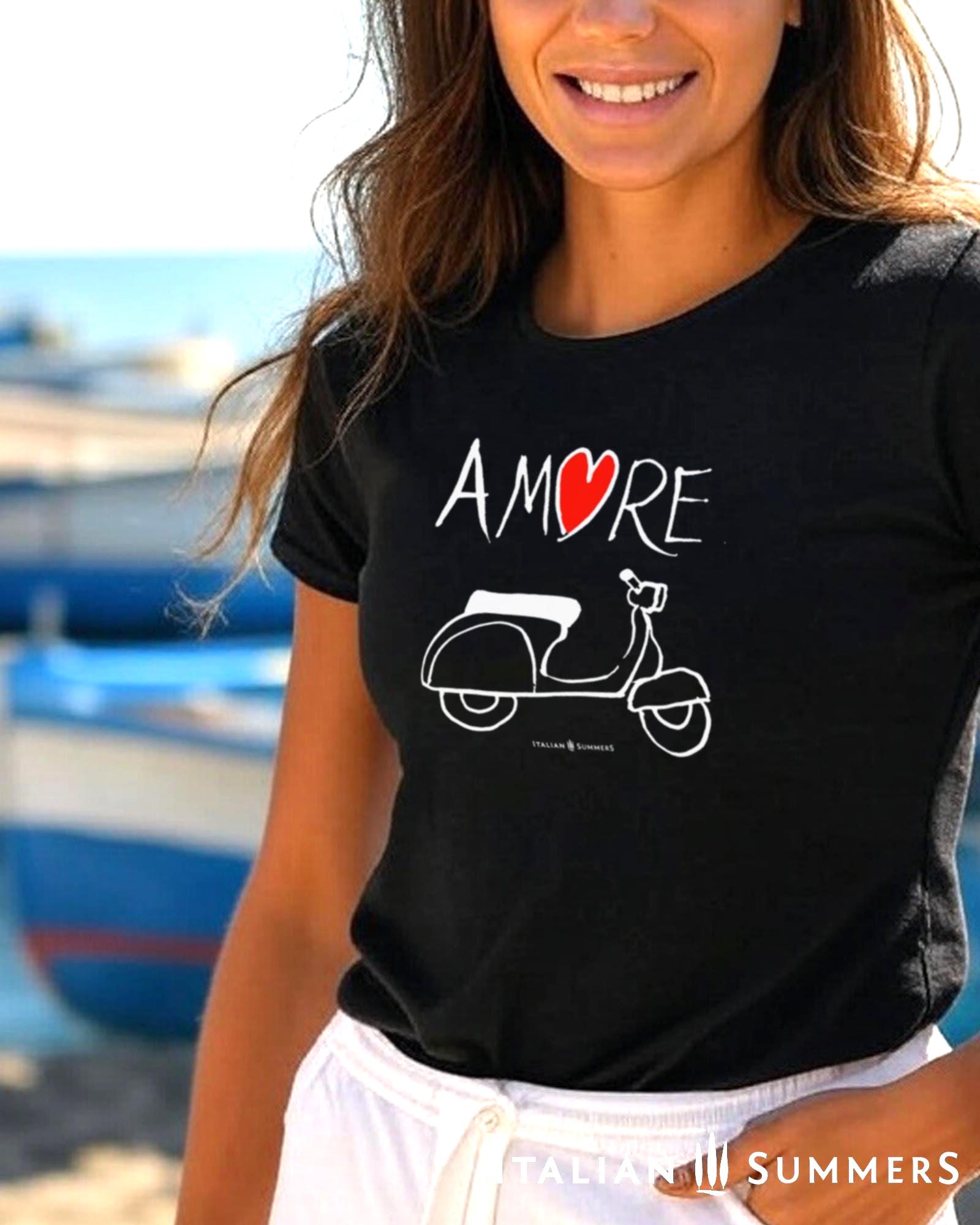 【イタリアの休日】D&G Vespaプリント コットン Tシャツ T-shirt VESPA AMORE - Black | Vintage Vespa, Italian Vespa