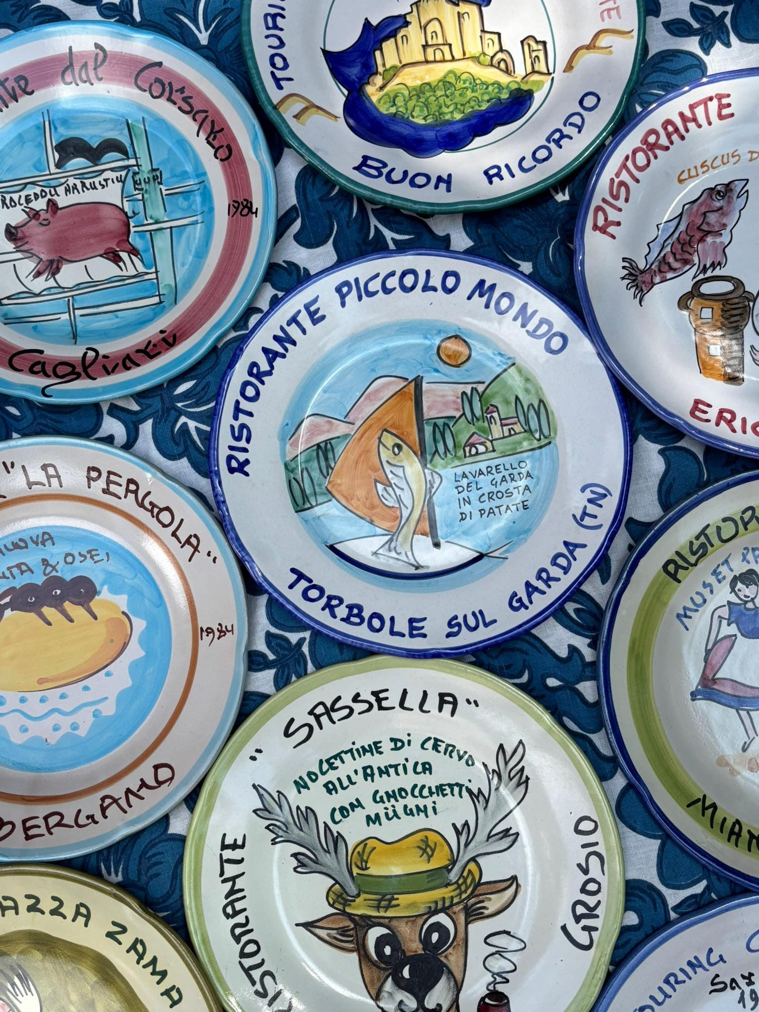 noaさま専用　ブオンリコルド　BUON RICORDO　プレート ブオンリコルド BUON RICORDO 非売品 絵皿 イタリア 4枚セット