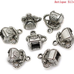 5 Antique Silver Metal Alloy Rotary Telephone Pendant/Charms 16x14mm (B18i)