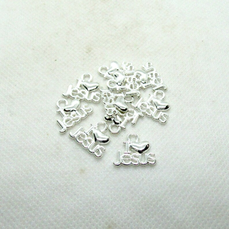 10 Silver Plated Metal Alloy I Love Jesus Charms 16 x 13mm B111r