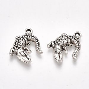 10 Antique Silver Metal Alloy Alligator/Crocodile Charms 16.5x14mm (B188n/o)