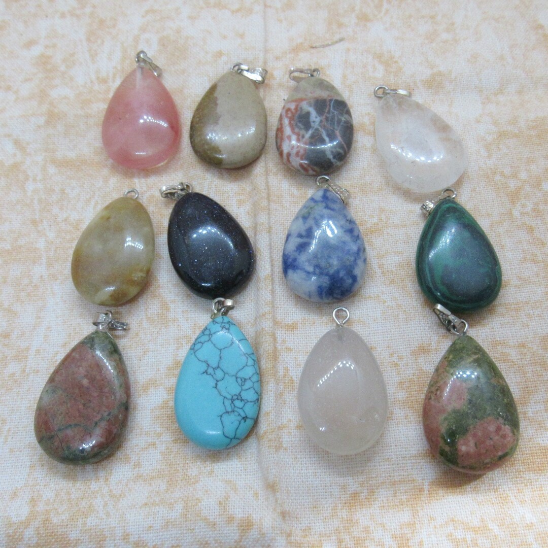 Random Mix of 3 Natural Gemstone Pendants (b95e) - Etsy