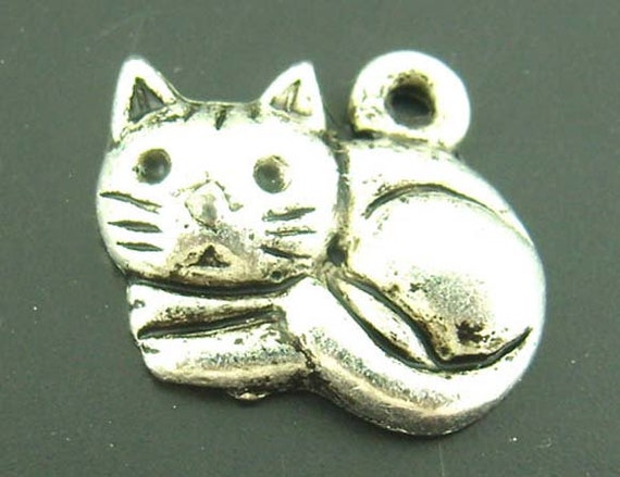 Tin Cat/Repeater, Size: Silver