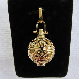 1 Hollow Gold Tone Rack Plating Brass Prayer Box/Caller Ball Pendant Round -Fits 16mm Ball  (B89r)