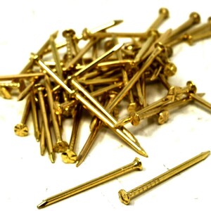 25 x Brass Headed Picture Pins HEAVY DUTY Hanging Nails Tack Knurled Solid Top 