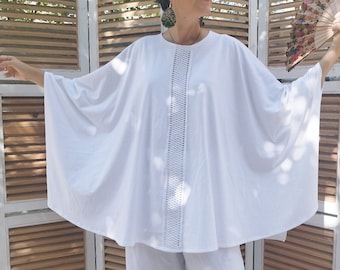 Yoga set, Poncho and pants, White Clothing, spiritual clothes, gift for her, yoga clothes for women, initiation clothing, kundalini yoga
