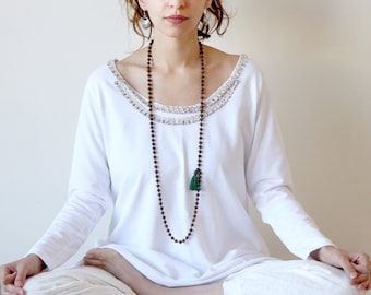 Yoga Top, Yoga Tunic, Ethnic Yoga Clothes, Yoga Gift, White