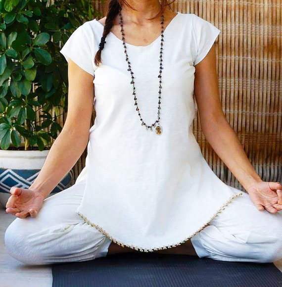 Yoga Top, Yoga Tunic, Ethnic Yoga Clothes, Yoga Gift, White