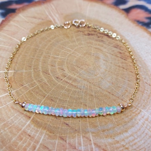 White opal bracelet / opal bracelet / october birthstone bracelet / gold filled / birthstone bracelet / dainty bracelet / white opal / opal