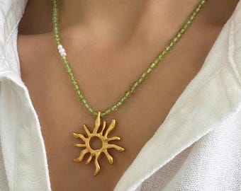 Gold sun charm necklace, August birthstone peridot Jewelry, Seed bead Green stone choker