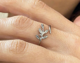 Olive Leaf Ring, Nature inspired Ring, Dainty Leaf Ring, Olive Branch Ring, Botanical Ring, Minimalist Ring, Adjustable Ring, Stacking Rings