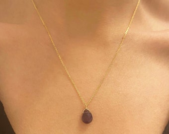 February Birthstone Amethyst necklace, Gemstone Jewelry for zodiac gifts, Minimalist choker, Silver 925 chain